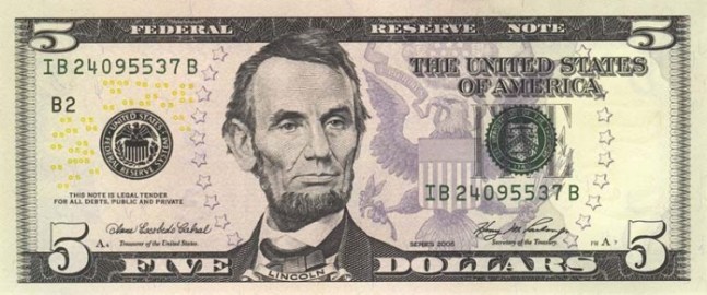 Купюра (новая) номиналом 5 долларов США, лицевая сторона